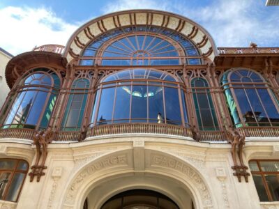 Evian-les-Bains : Walking Guided Tour - The mineral water story changes the town