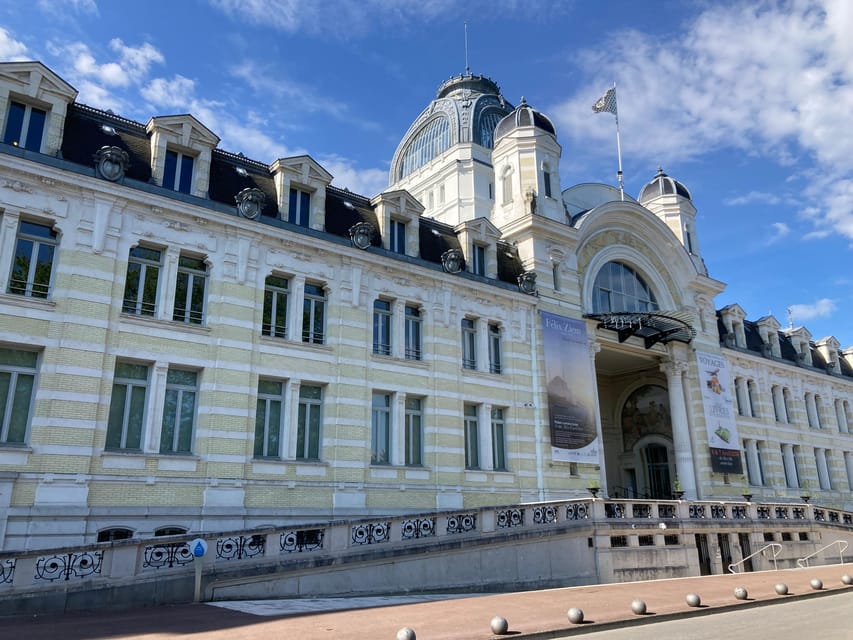 Evian-les-Bains : Walking Guided Tour - Should you book the Evian walking tour?