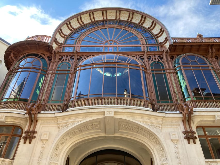 Evian-les-Bains : Walking Guided Tour - The mineral water story changes the town