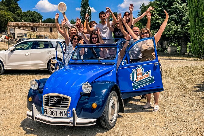 Exceptional 2hp excursion in the Luberon (8h) - Who should book this 2CV Luberon day trip