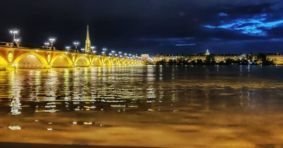 Exclusive! Bordeaux: Nighttime Highlights Walking Tour - Who This Bordeaux Night Highlights Walk Suits Best