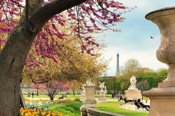 Exclusive Walking Tour of Central Paris With Local Guide - Fontaine Saint-Michel and the making of modern Paris