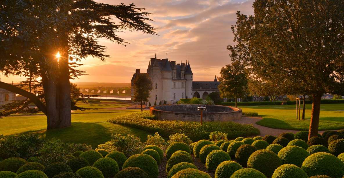 Exclusive Wine Day Trip Loire Valley from Paris - A three-course Loire lunch