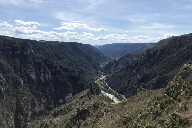 Excursion Gorges du Tarn and Causses in the morning - Why the small group changes the experience