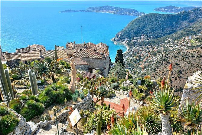Excursion partagée Eze, Monaco & Monte Carlo from Nice - Villefranche-sur-Mer: Quick Coast Views With Real Payoff