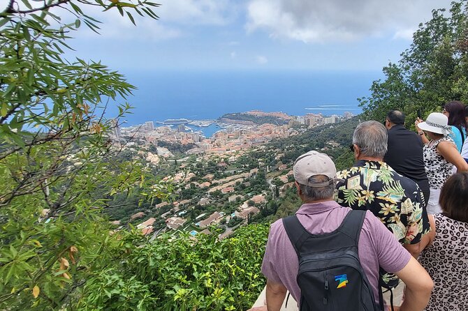 Excursion Van > Cannes > Nice > Eze Village > Monaco Monte-Carlo - An Hour Near the Prince’s Palace