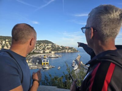 Explore, Play, Discover, ... Unlock the Secrets of Nice ! - Moving from the seafront toward Nice’s port
