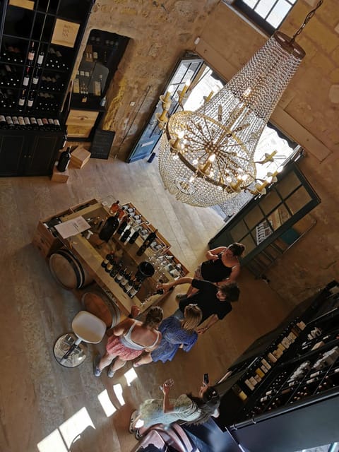 Explore Saint-Émilion on e-Bikes: Small Group, half-Day Tour - Starting in the village center