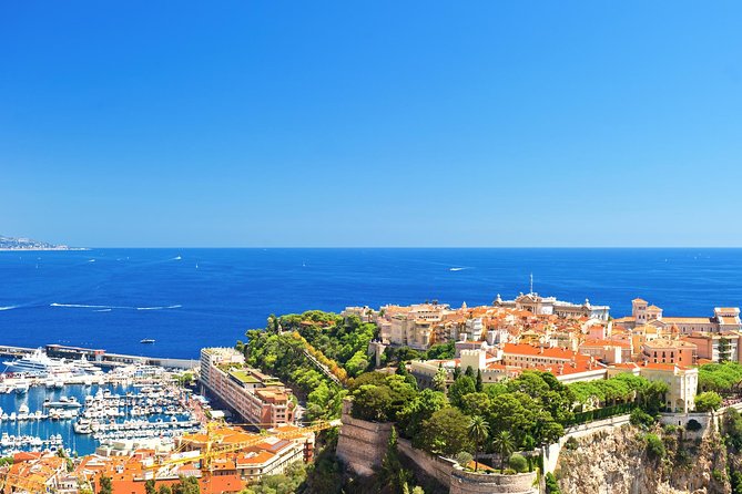 Eze Monaco and Monte Carlo - Moyenne Corniche to Villefranche: the coast drive that sets the mood