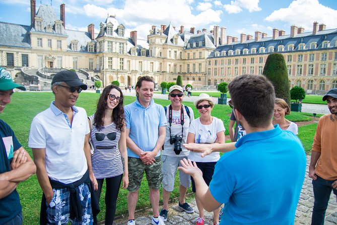 Fontainebleau and Vaux-Le-Vicomte Castle Small-Group Day Trip From Paris - How the Tour Keeps You Moving (Without Feeling Chaotic)