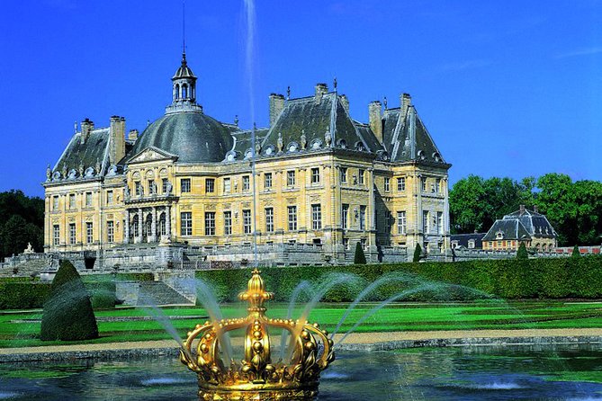 Fontainebleau and Vaux le Vicomte Chateaux Day Trip from Paris - Stop 2: Château de Fontainebleau and Why It Beats Versailles for Some People
