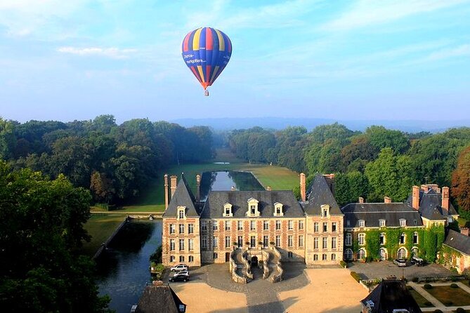 Fontainebleau Forest Half Day Hot-Air Balloon Ride with Chateau de Fontainebleau - Toast des Aéronautes after landing: the emotional landing