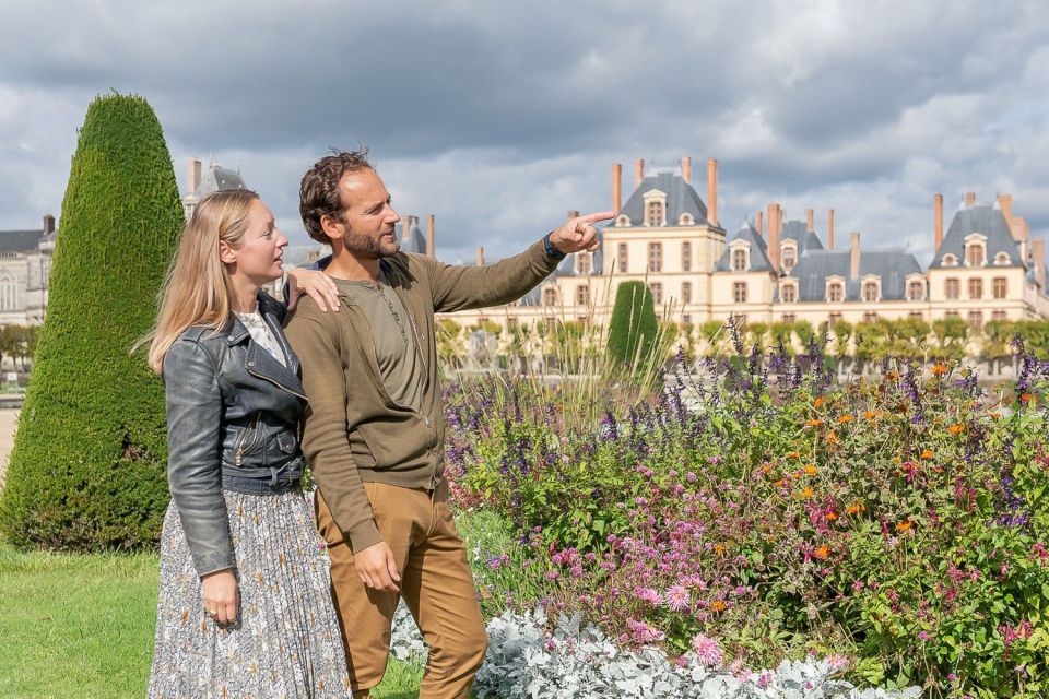 Fontainebleau & Vaux-le-Vicomte Châteaux Day Tour from Paris - Audio guides: the best part, with a couple practical caveats