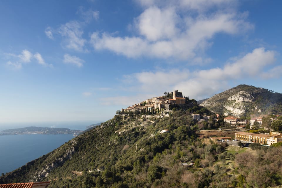 Fragonard Eze: Perfume Making Class and Factory Tour - Entering Fragonard in Eze: meeting, timing, and what you’re really paying for