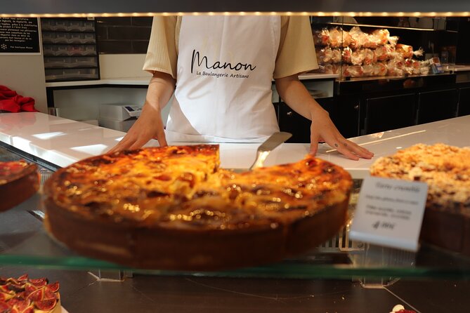 French Baking Class in a Local Montmartre Bakery - The 90-Minute Flow: From Intro to Shaping to Baking