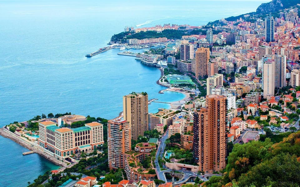 French Riviera in One Day from Nice - Moyenne Corniche: the quick 15-minute view that sets the tone