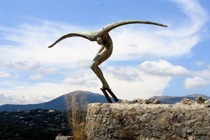 French Riviera & Medieval villages Full Day Private Tour - Gourdon Castle: Medieval Views That Feel Like a Movie Scene