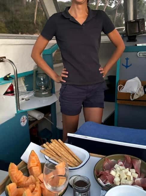 French Riviera Private Boat Trip - Swimming in crystal-clear coves: towels, safety gear, and real time in the water