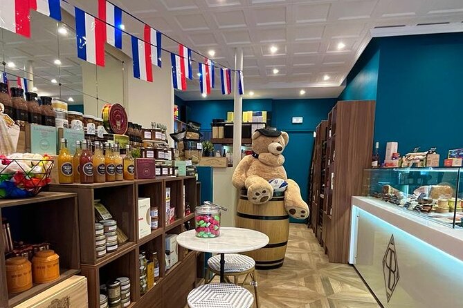 French Wine and Cheese Master Class Near the Eiffel Tower - What the guide adds