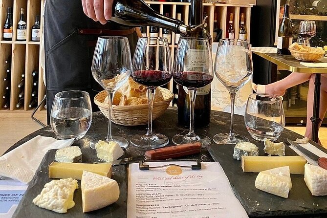 French Wine, Champagne And Cheese Tasting Paris SECRET WINE DOOR - Champagne, Whites, Reds: How the Flight Builds