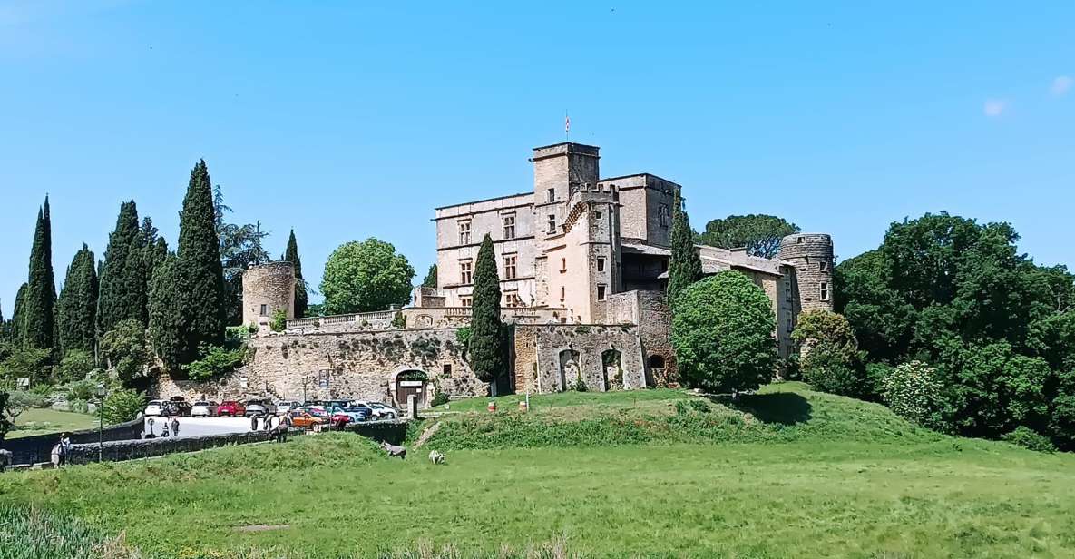From Aix-en-Provence: Luberon Perched Villages Guided Tour - Key points to know before booking