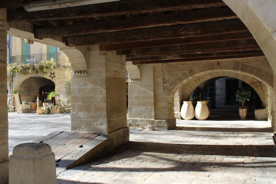 From Avigno: Full-Day Roman Sites and Historical Places Tour - Orange theatre and a triumphal arch photo stop