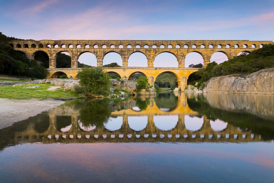 From Avignon: Full-Day Best of Provence Tour - Pickup and van comfort: the difference between tiring and enjoyable