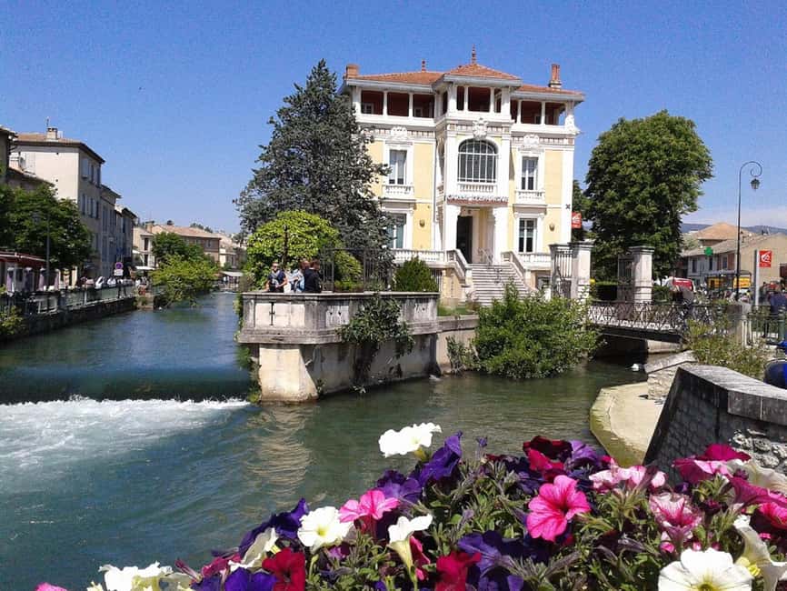 From Avignon: Full Day Luberon Market & Villages - What the $175 price covers