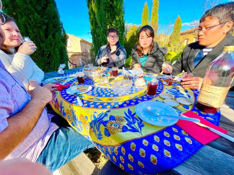 From Avignon: Wine Tour with Visit to Châteauneuf du Pape - Arnaud and the small-group advantage (why max 6 matters)