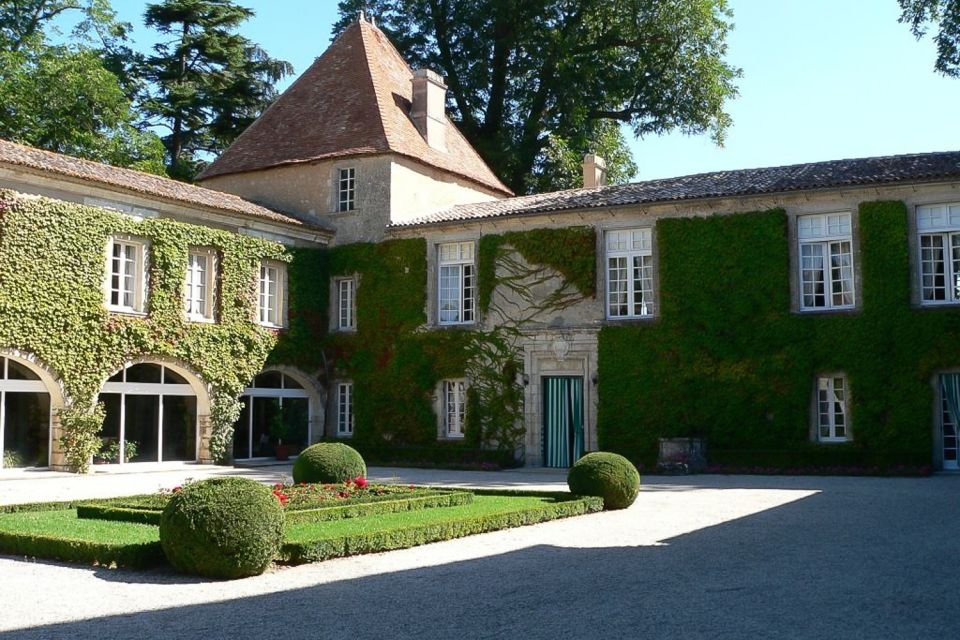 From Bordeaux: Full-Day Medoc Wine Tour - Getting started: the Bordeaux meeting point and first van ride