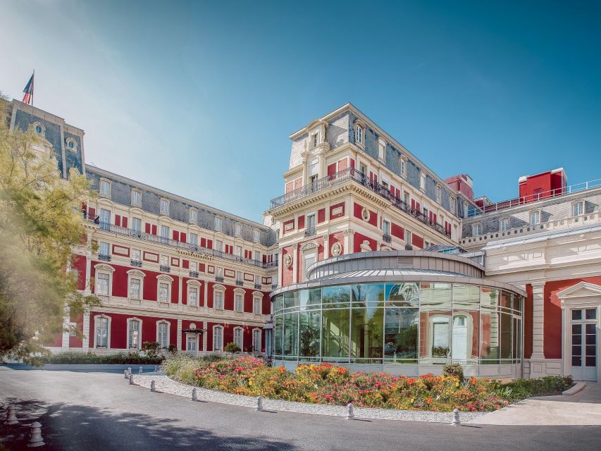 From Bordeaux: Full-Day Private Basque Country Tour - Biarritz, beaches, architecture, and lunch