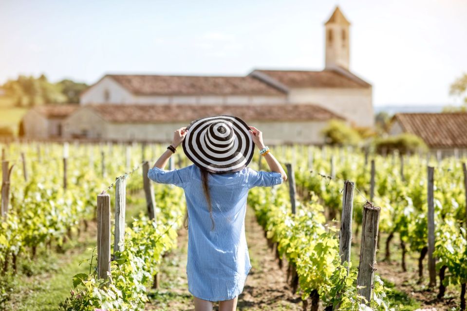 From Bordeaux: Full-Day St Emilion Wine Tasting Tour - Winery stop #1: your tasting baseline for merlot-forward reds