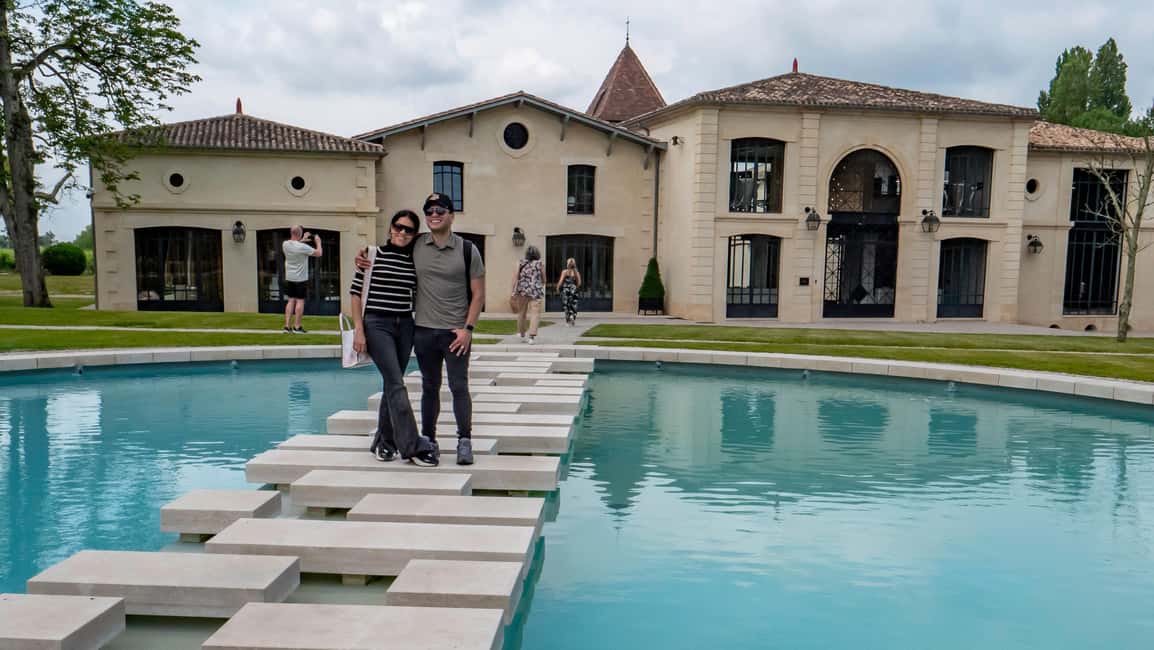 From Bordeaux: St-Emilion Day Tour with Tastings and Lunch - First château tasting: learning by sampling