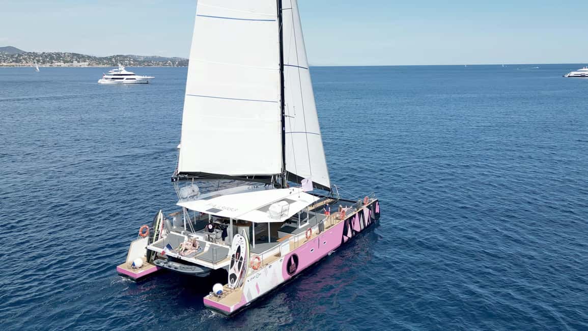 From Concarneau or Port la Forêt: Evening 2 hours navigation - What sailing the Atlantic in the Bay of Concarneau feels like