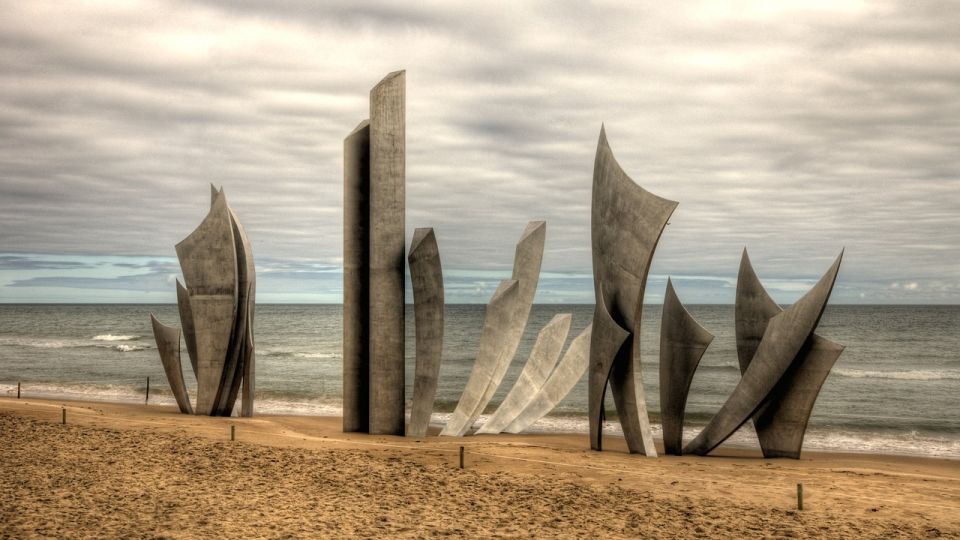 From Le Havre: D-Day Beaches Shore Trip with Packed Lunch - A cruise-port friendly D-Day day out of Le Havre