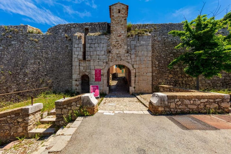 From Mandelieu: St. Marguerite Island Roundtrip Ferry Ride - Maritime Museum inside fortified walls