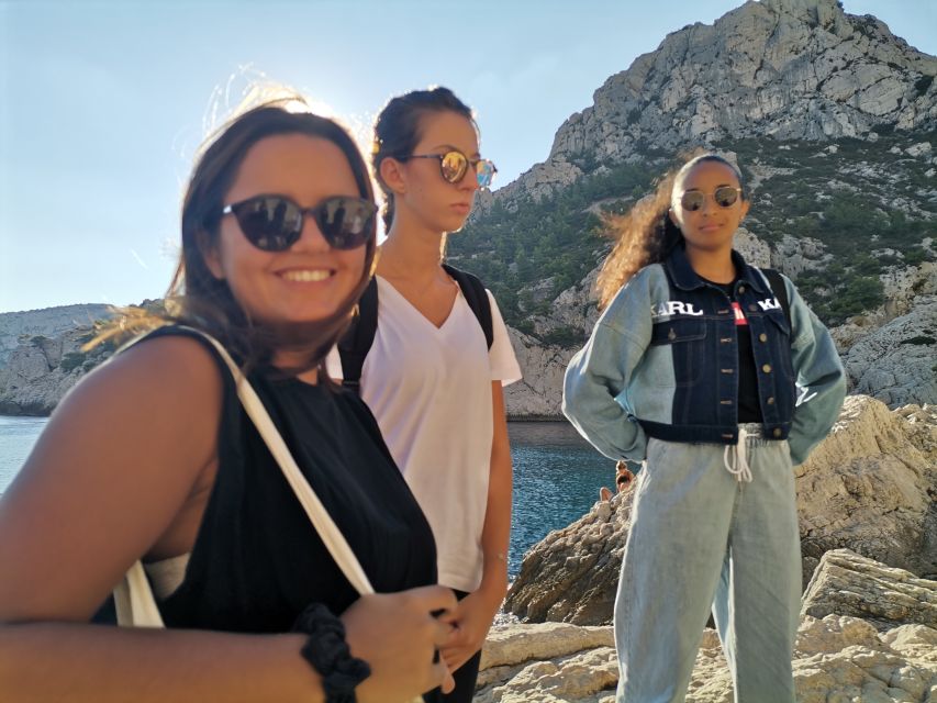 From Marseille: Calanques National Park Guided Hike - The beach-and-picnic moment: where the day changes gear