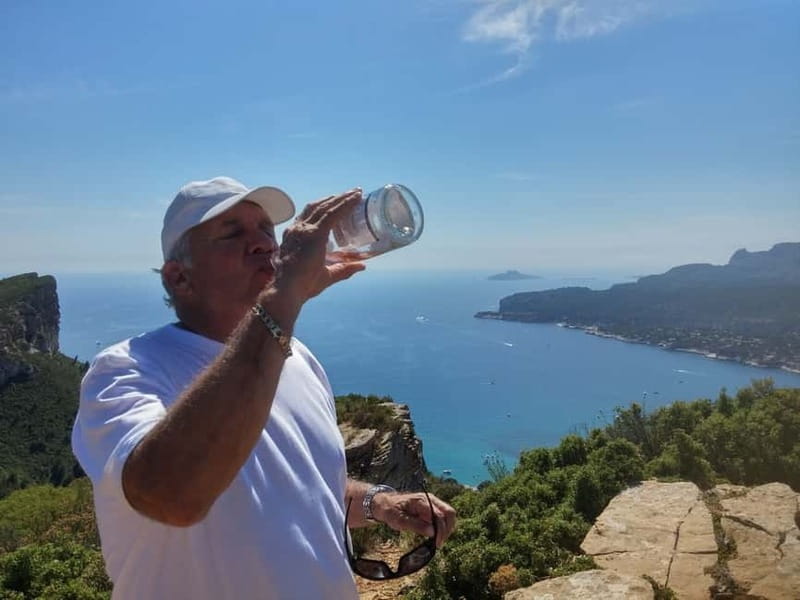From Marseille: Cassis 4 hours - Free time on the docks in Cassis