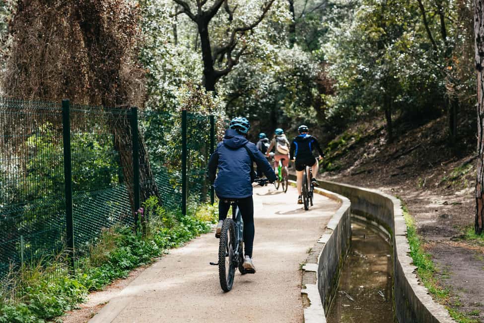 From Marseille: Guided E-Bike Tour to Calanque de Sormiou - Your e-bike setup: helmet, gloves, and how modes help on hills