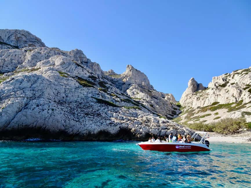 From Marseille: Iconic Calanques Boat Tour with Swimming - Meeting Points: Pointe Rouge saves time, Vieux-Port can change swim stops
