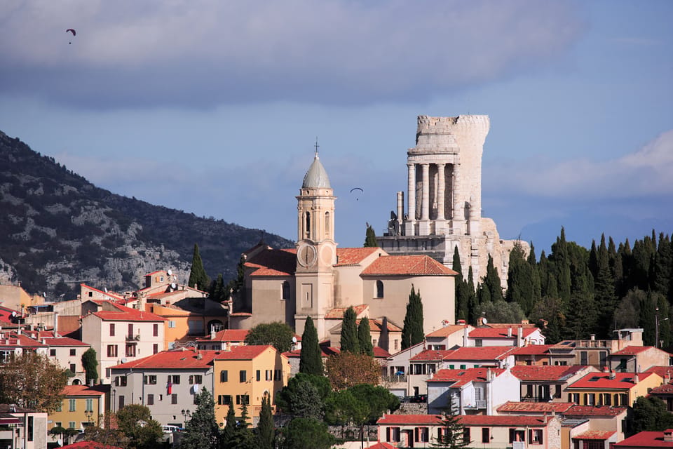 From Nice, Cannes, Villefranche: French Riviera Day Trip - Cannes First: Boulevard Croisette and the Palais des Festivals Photo Stop