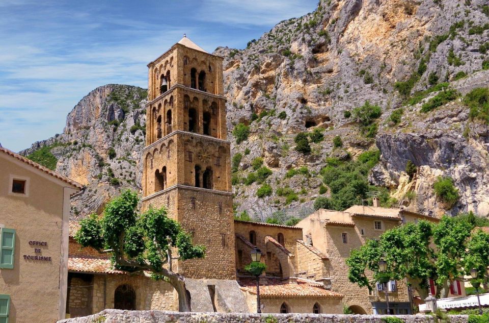 From Nice: Gorges du Verdon Guided Tour - Moustier-Sainte-Marie: ceramics, medieval streets, and lunch breaks