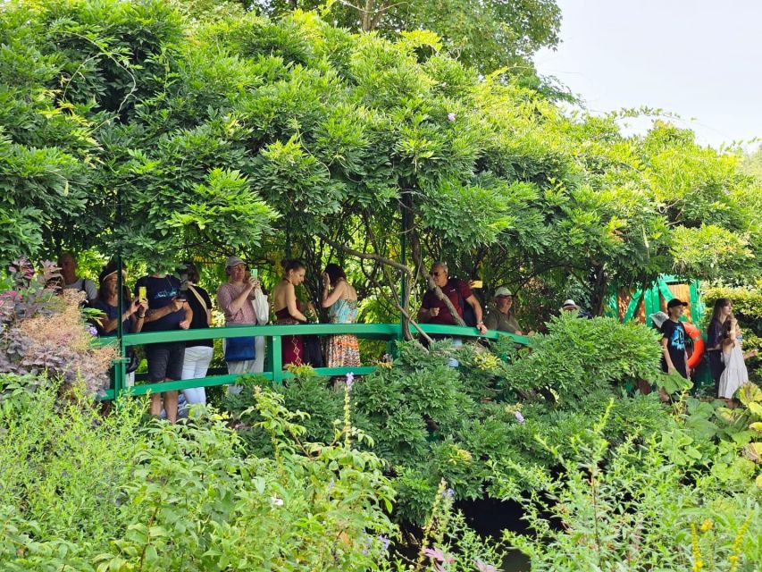 From Paris: Auvers-sur-Oise & Giverny Excursion - Monet’s house and the Clos Normand garden