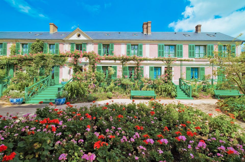 From Paris: Day Trip to Giverny & Versailles with Lunch - Skip the Ticket Line and Other Small Choices That Save Big Minutes