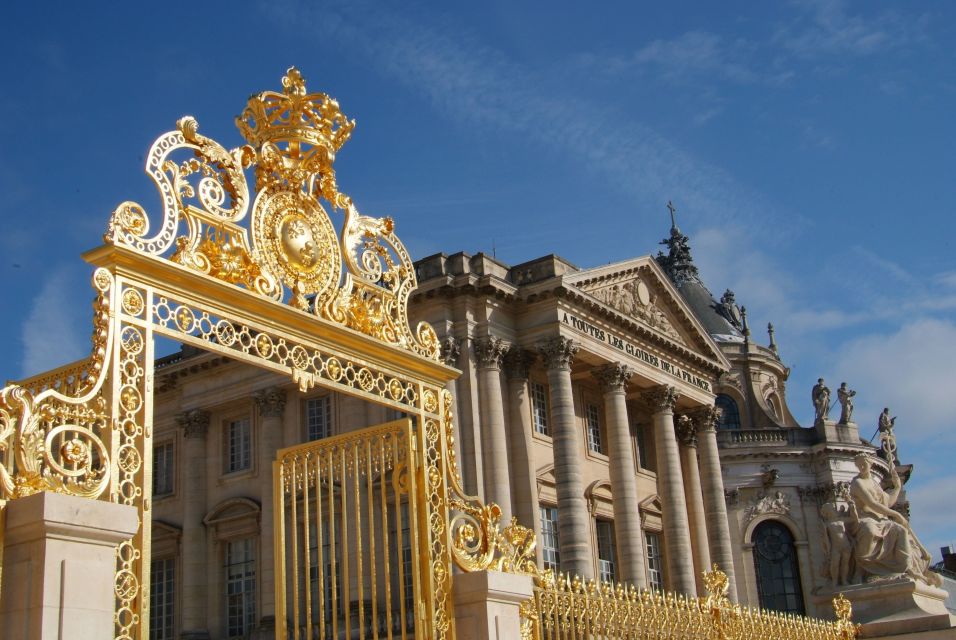 From Paris: Full-Day Guided Tour of Versailles - Versailles gardens at leisure: where the day can stretch (in a good way)