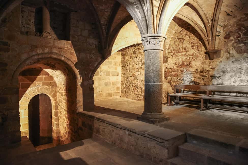From Paris: Mont Saint-Michel Tour with Hotel Pickup Service - Price and Value: Is $222 Worth It?