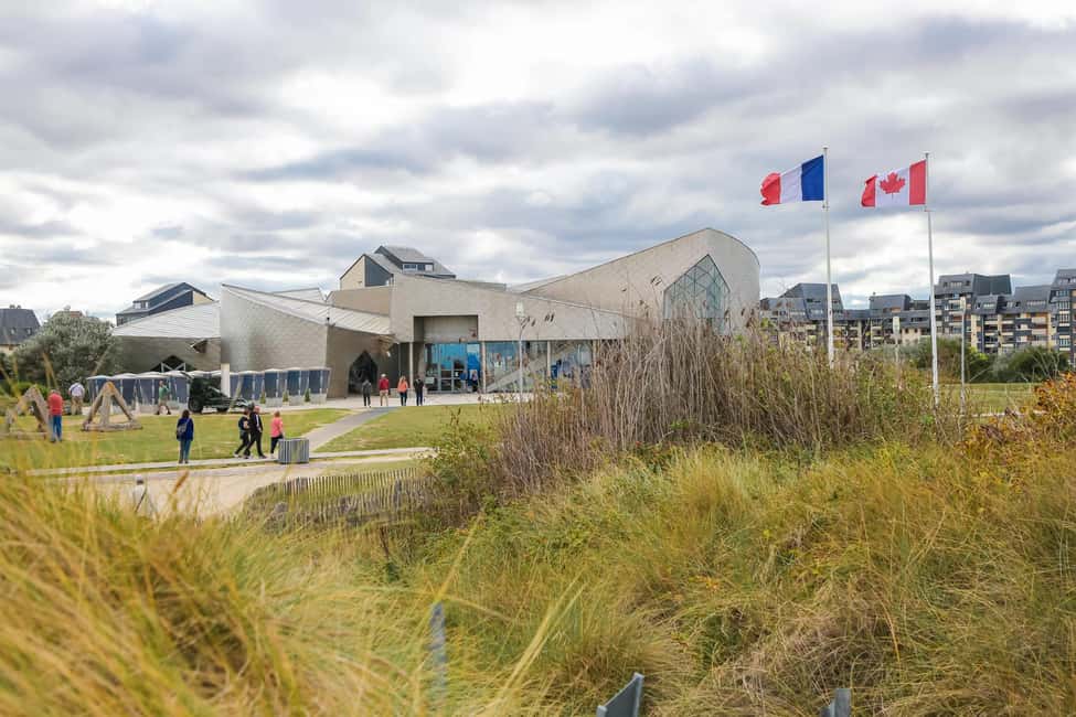 From Paris: Normandy D-Day Beaches Day Trip - The Normandy American Cemetery at Colleville-sur-Mer: what an hour really feels like