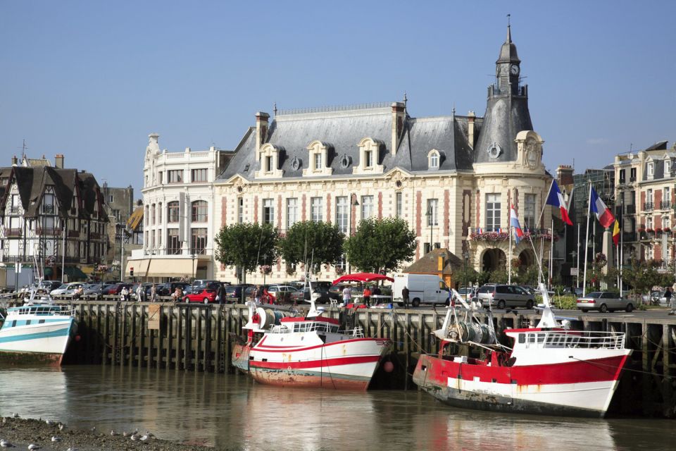 From Paris: Normandy D-Day Beaches Day Trip - Arromanches-les-Bains lunch and the Mulberry harbor remnants