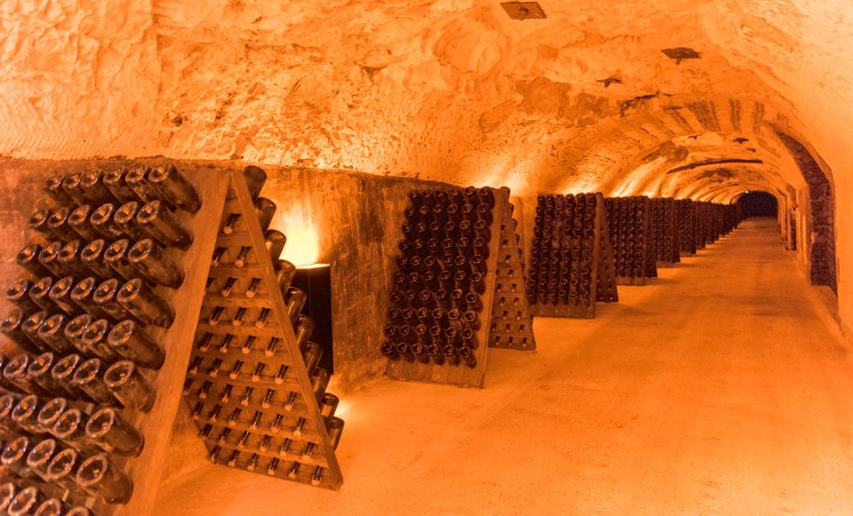 From Paris: Private Champagne Tour, Tastings at Moet&Chandon - The drive from Paris to Champagne