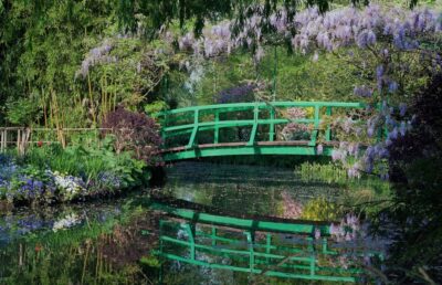 From Paris: Private Day Trip to Giverny and Auvers sur Oise - The one-hour ride from Paris to Giverny